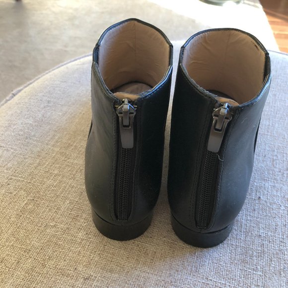 Nine West Black Leather Ankle Boot NWT - Picture 8 of 8